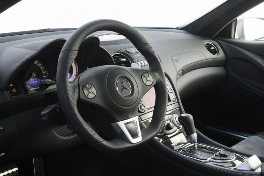  Mercedes-Benz SL65 AMG Black Series 2009 года  (фото 35 из 45)